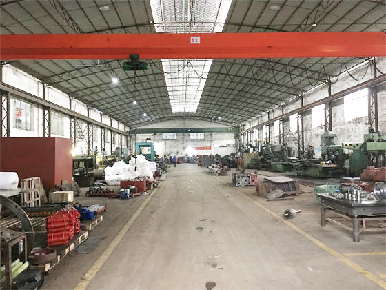 機加(jia)工車間